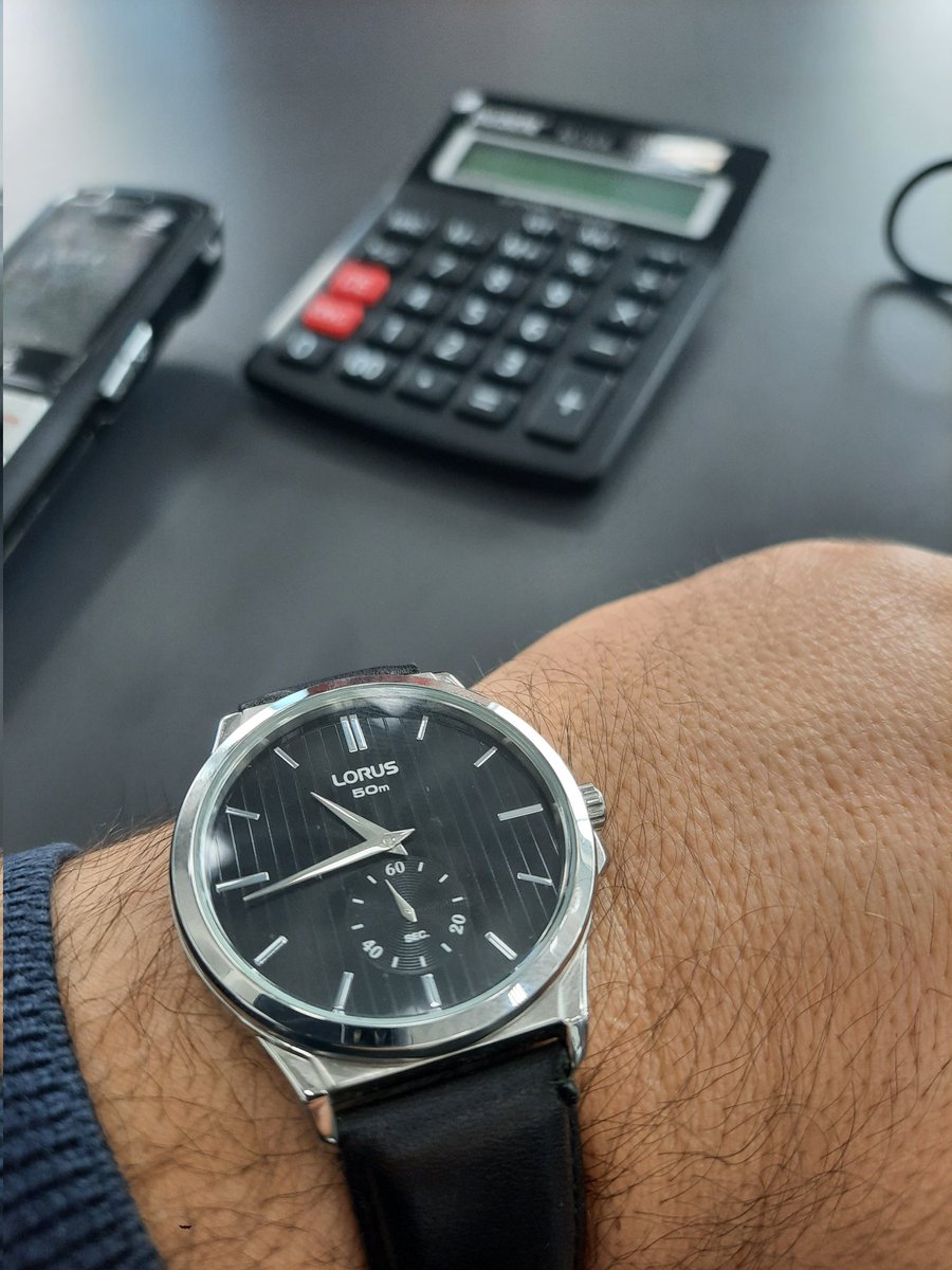 mustafa97250804's tweet image. Gunun guzeli @AydinSaat @Lorus_Watches #swissmade @Saat_hastasi @herhafta1saat @Saatoloji @saatvesanat @1saat_meraklisi @seikowatches #dresswatch