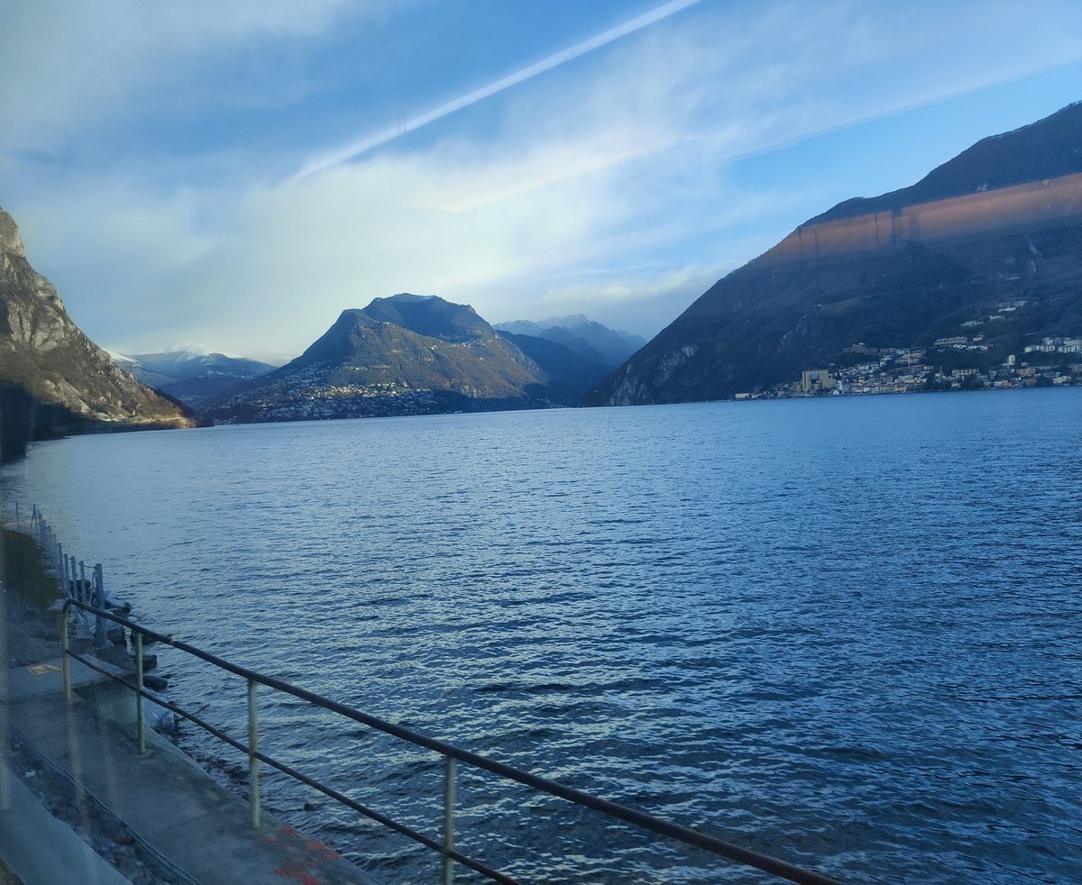 If your NHL train has left, you want to spend the rest of your career playing hockey in Lugano🇨🇭Breathtakingly beautiful, ridiculous quality of life, good pay. Paradiso. One hour from Milano.