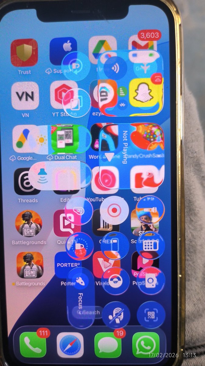 Suraj1851195's tweet image. iPhone 12 after ios 26.3 update 
iPhone lag some app crash issue 
Not updated your iphone @AppleSupport @people viral kardo yaa post 
Don't your iphone #iphoneuser
