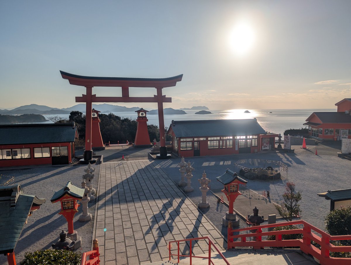 福徳稲荷神社参拝。
