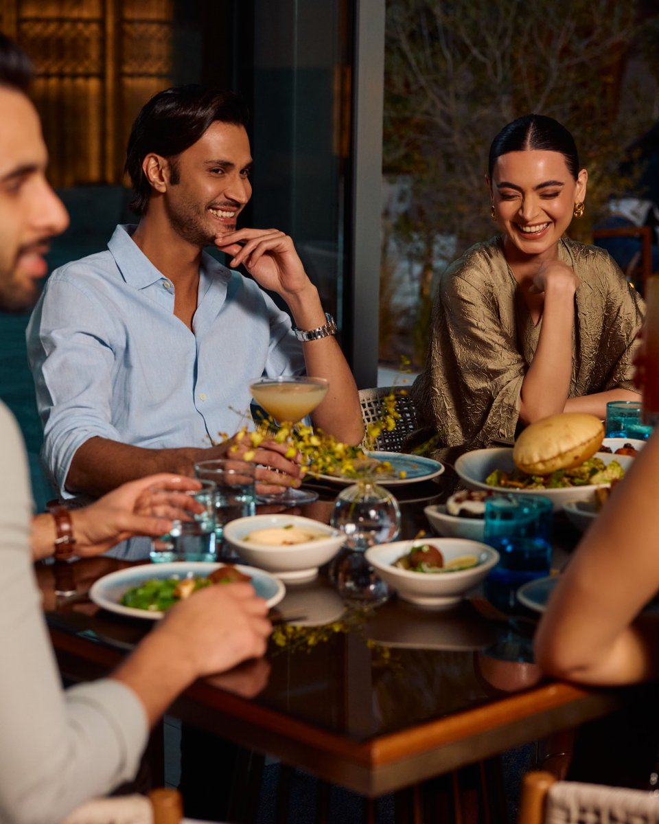 FSKuwait's tweet image. Experience the flavors of Ramadan at @libeirutkuwait  from curated Iftar and Ghabga offerings, live music, and aromatic Arabic coffee, all in a setting designed for moments to remember.

#FSKuwait