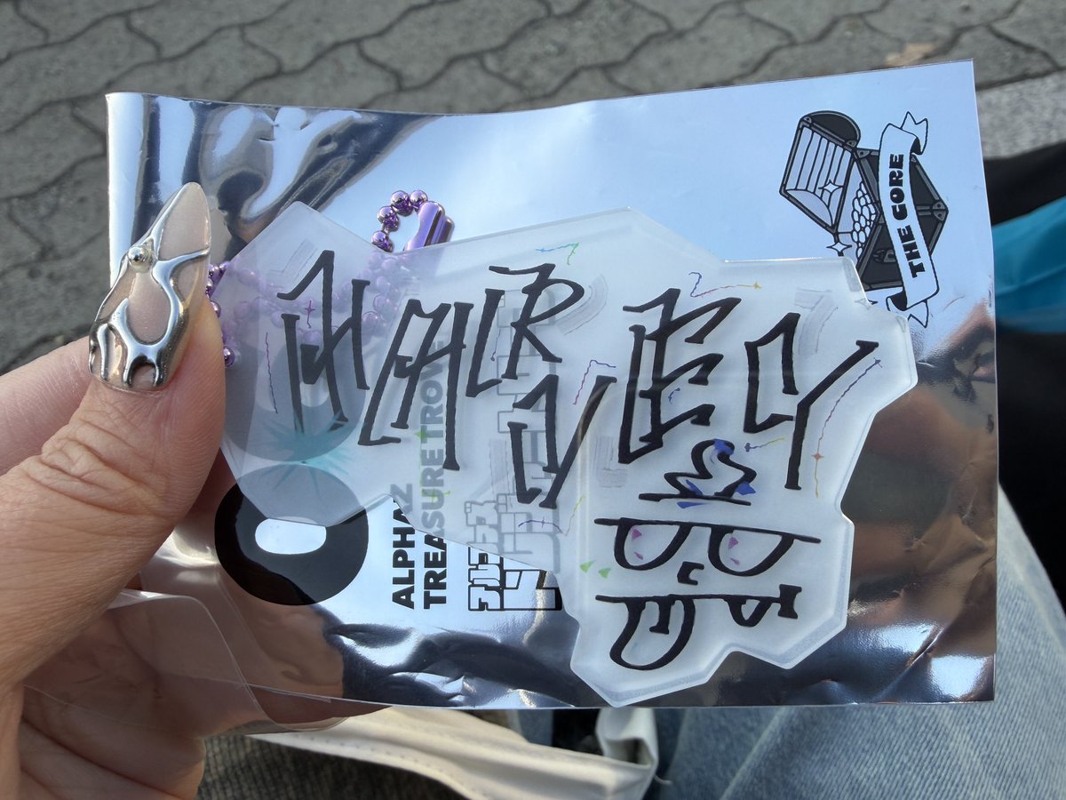 えみ @4/25マゼ，4/26緑黄色BF，4/29アイルザ，5/16ビファ味スタ，6/6コア大阪 tweet media