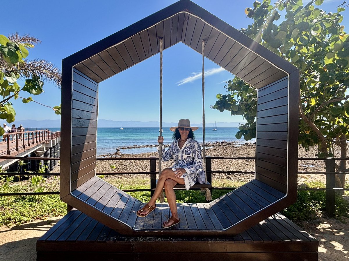 12 años celebrando la vida …más viva que nunca , feliz y llena de ilusión. 💛💛#endcancer