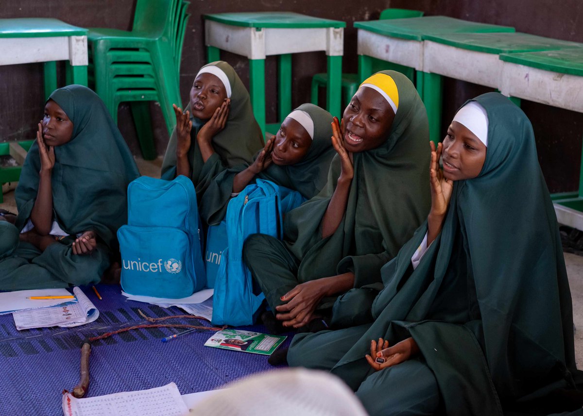 UNICEF_Nigeria's tweet image. Learning time is fun time for children at the Borno Special School in Maiduguri, northeast #Nigeria 

With #TARL, we’re strengthening foundational literacy and numeracy for children using alternative communication methods.

Thanks to @FCDOGovUK #PLANE for support!