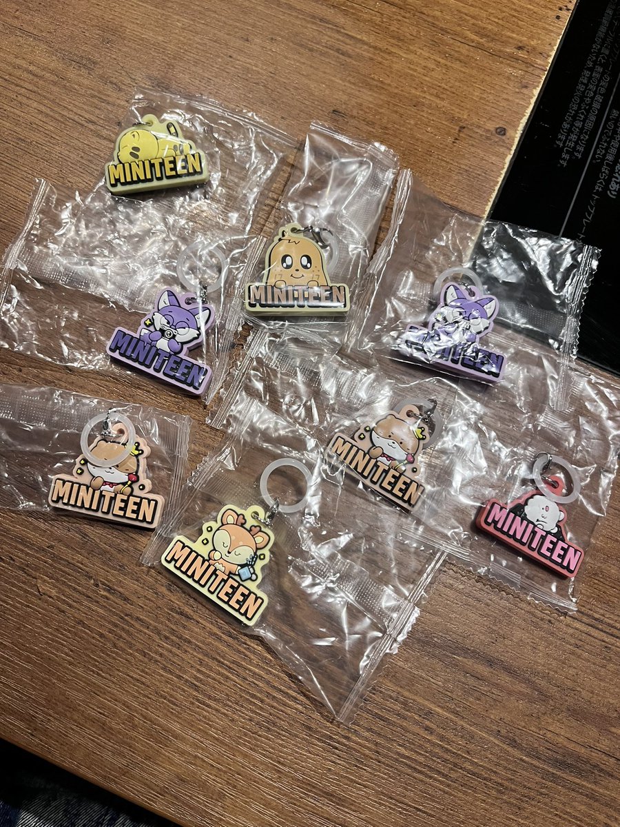 꾸꾸🐰💜 tweet media