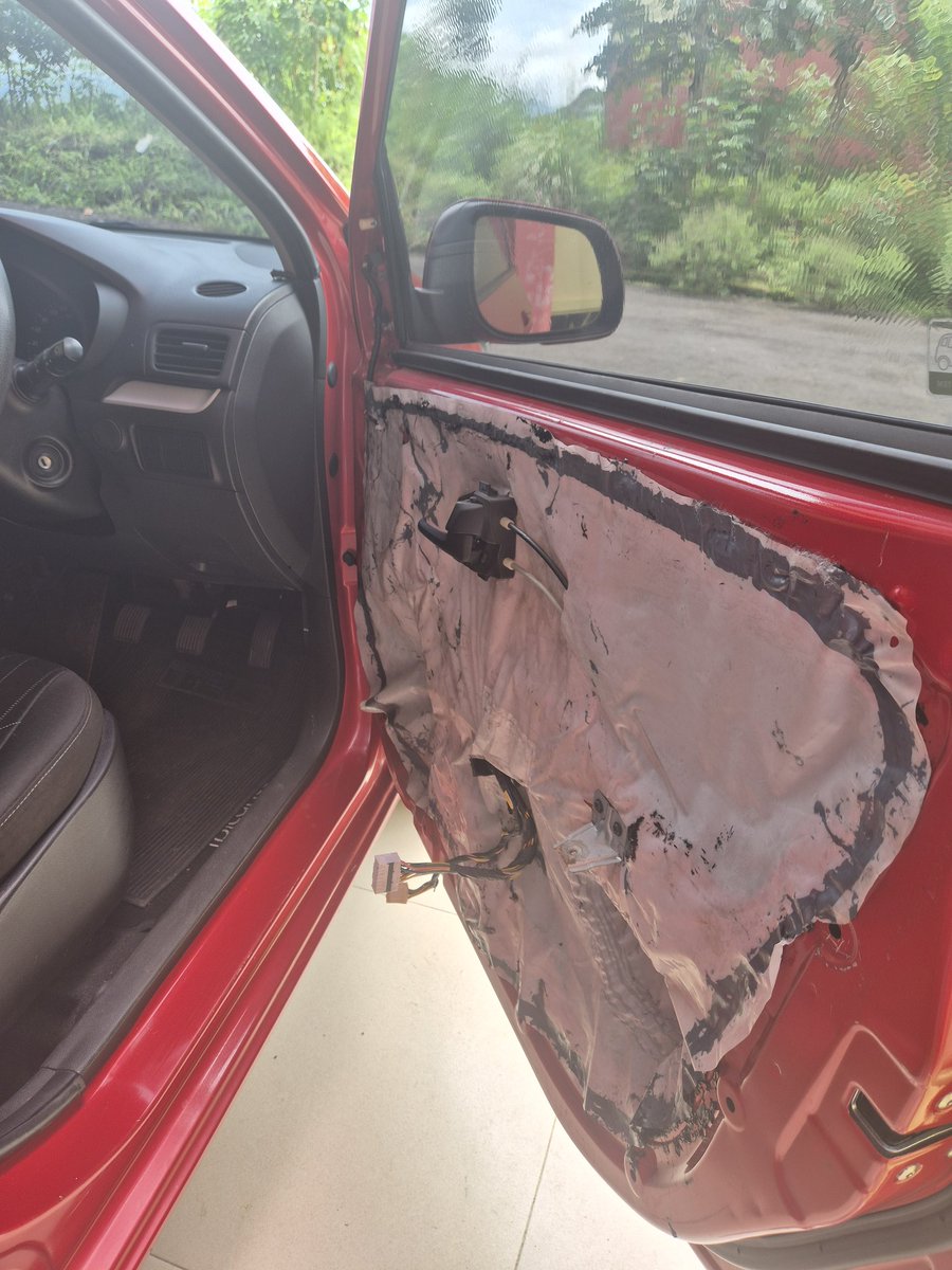 apidamx's tweet photo. Repair switch power window central modal youtube 😂 https://t.co/mrxpyh9Xwq