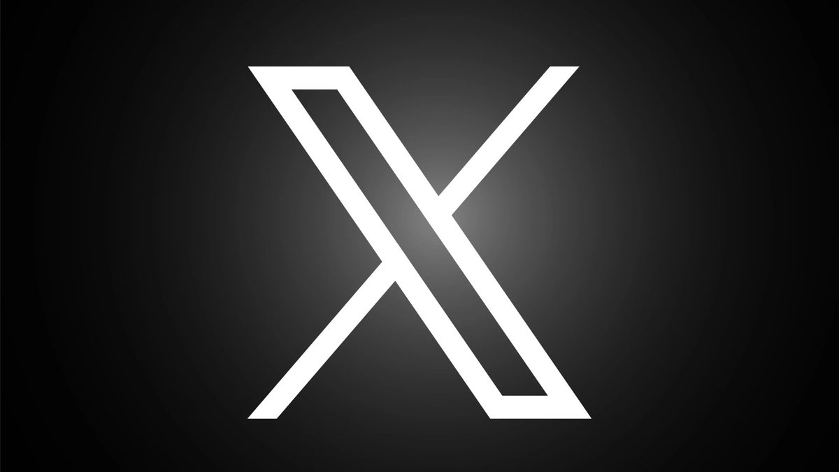 La dictadura Sanchista, en connivencia con la fiscalía, quiere laminar las redes sociales, uno de los últimos bastiones de la libertad informativa.

Si censuran las redes pasaran cosas.