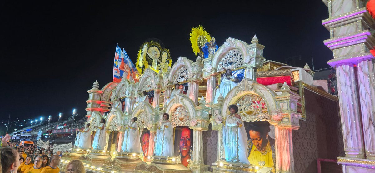 SIM, MUDAMOS A NOSSA HISTÓRIA 😭
EU TE AMO <a href="/gresutijuca/">Unidos da Tijuca</a> 💛💙 #Carnaval2026