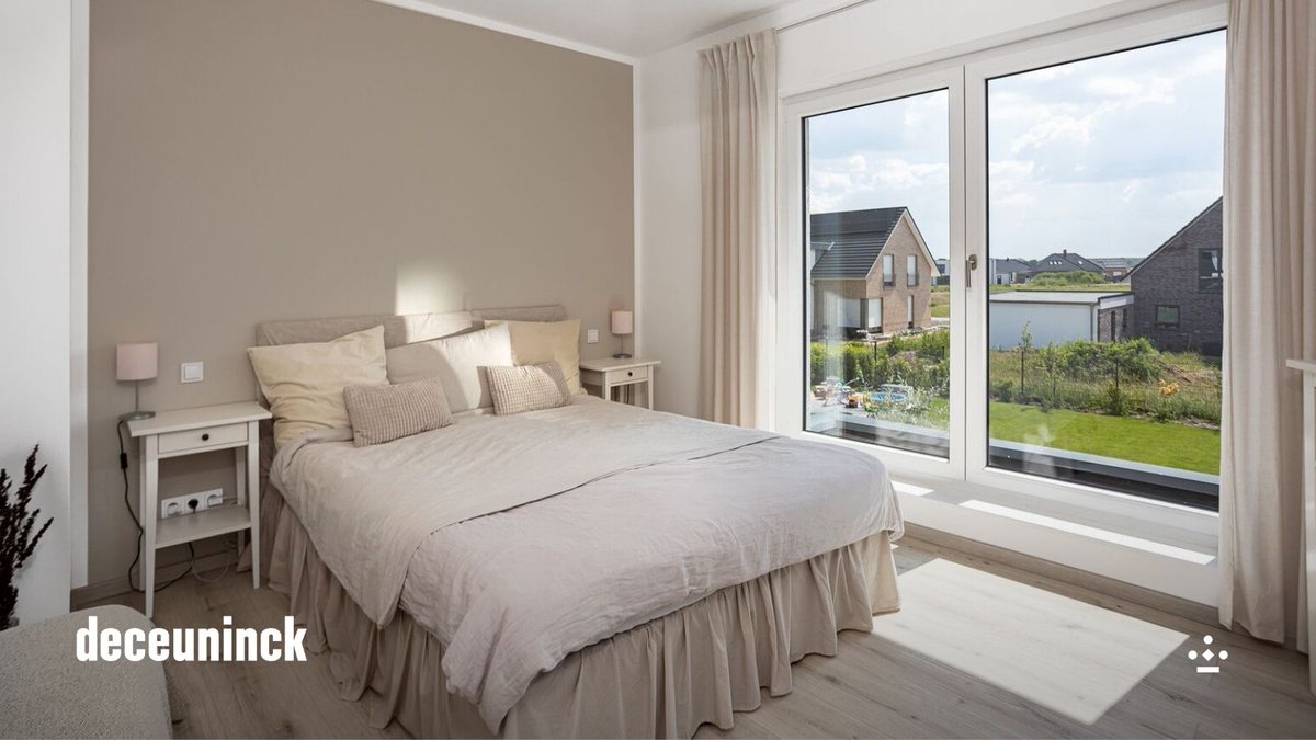 🏡 5 elementos essenciais para uma casa eficiente: isolamento, estanquidade, materiais ecológicos, ventilação e iluminação natural, e gestão do consumo ⚡

Com a Deceuninck, a sua casa ganha conforto, eficiência e sustentabilidade 💙

#CasaEficiente #Deceuninck