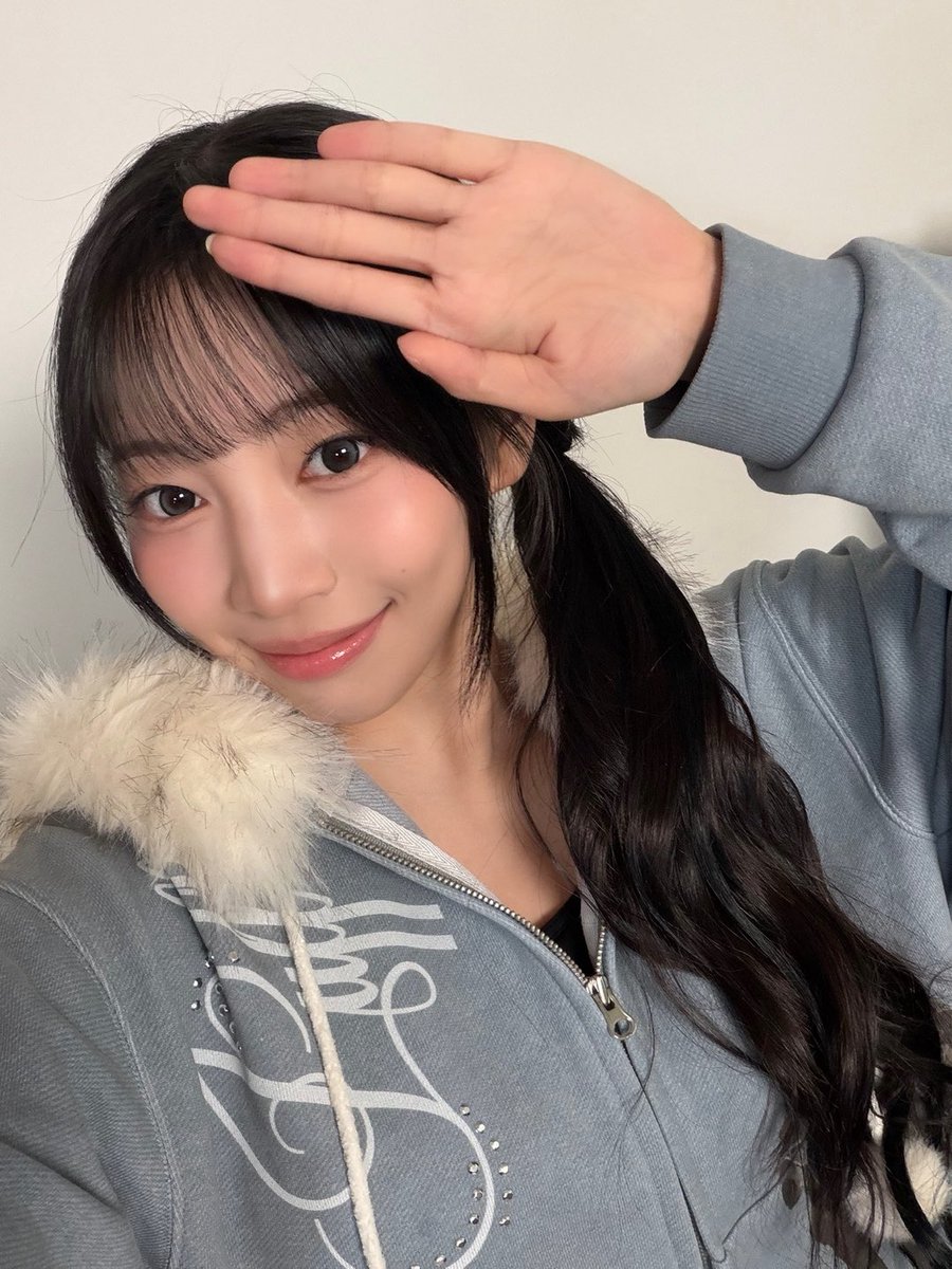 UNIS_offcl's tweet image. 𝘌𝘷𝘦𝘳𝘈𝘧𝘵𝘦𝘳∿ ෆ 새해 복 많이 받으세요🙇🙇‍♀️

#UNIS #유니스