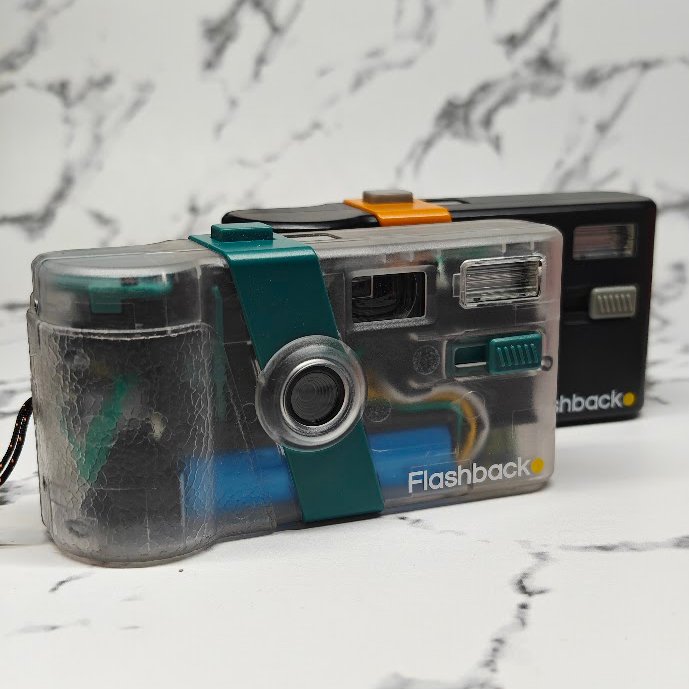 あ、これフィルムカメラじゃないんだ！