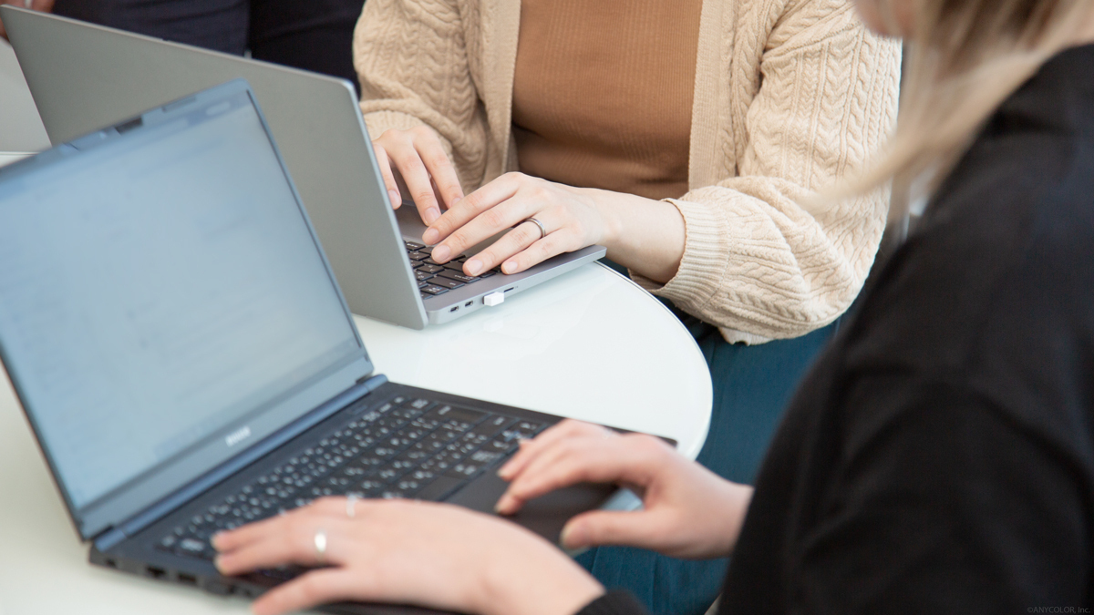 ANYCOLOR株式会社 tweet media