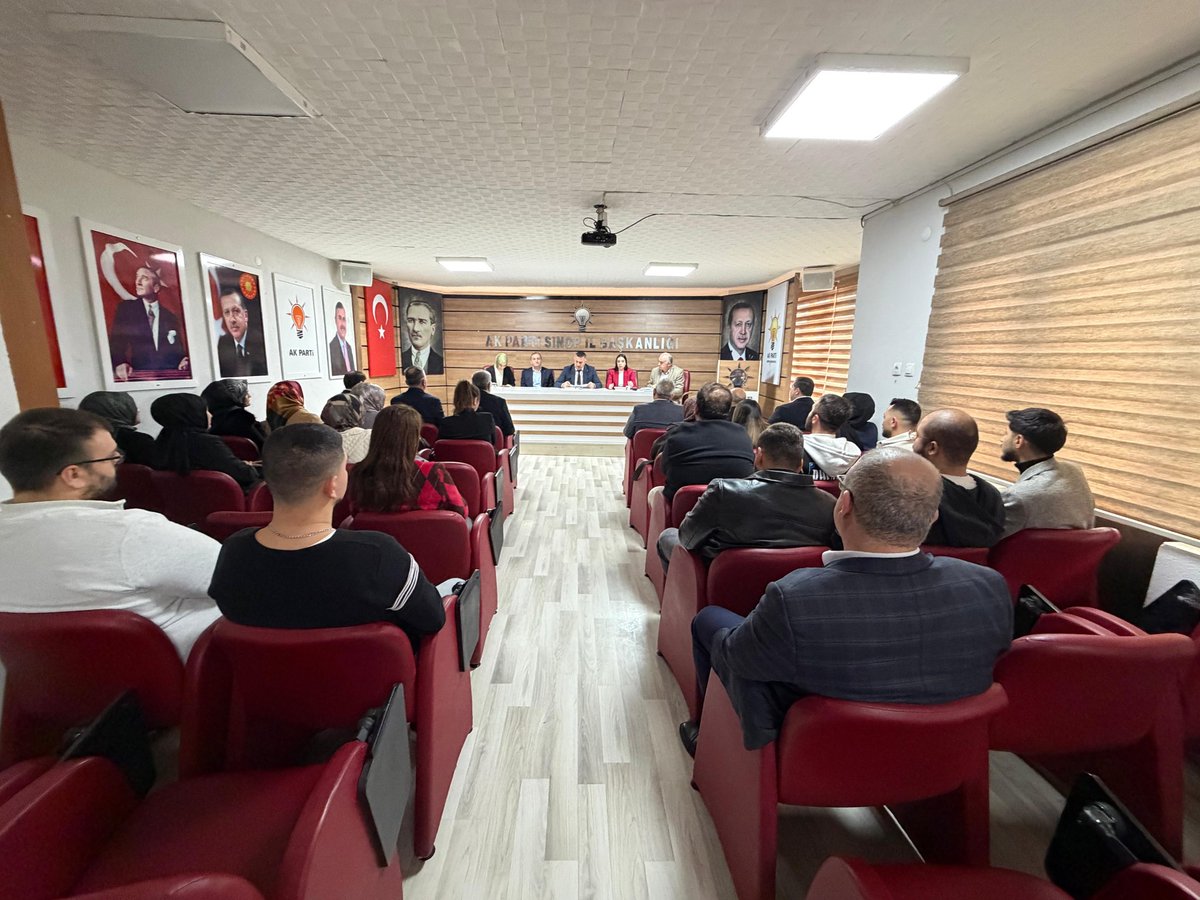 📍 AK Parti Sinop İl Başkanlığı

İl ve İlçe Başkanlarımız, İl-İlçe Kadın Kolları Başkanlarımız ile İl-İlçe Gençlik Kolları Başkanlarımızın katılımlarıyla Üç Kademe İlçe Başkanları Toplantımızı gerçekleştirdik.

#AKParti  #sinop