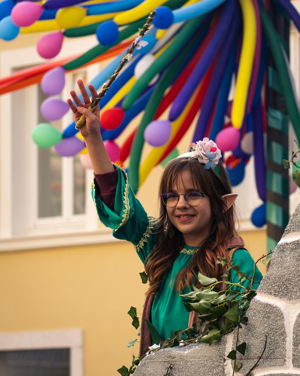 Croatia_hr's tweet photo. It’s Fašnik (Carnival) day in Croatia! 🎭✨
Time for masks on, worries off 😌
From colorful costumes to way too many doughnuts 🍩 (no regrets), today is all about fun, laughter, and a little bit of magic ✨
Who are you dressing up as? 👀🎉
📸@dominikkusturin
#CroatiaFullOfLife https://t.co/XLh4PhXz1h