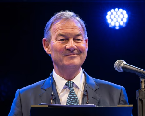 PEEPAL_TMT's tweet photo. 🚨 #BREAKING🚨
Independent MP Rupert Lowe launches "Restore Britain" party after split from Reform UK. Lowe vows "millions will have to go" in hardline immigration stance, accusing former party of failing to tackle radical Islam
#news #unitedkingdom https://t.co/P9otkhLz5p