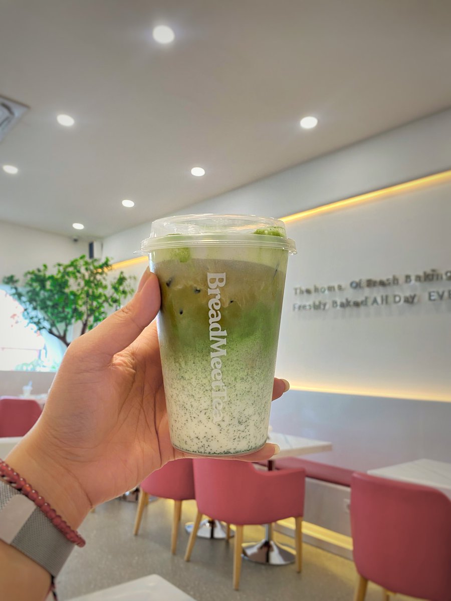 skyzyora tweet media