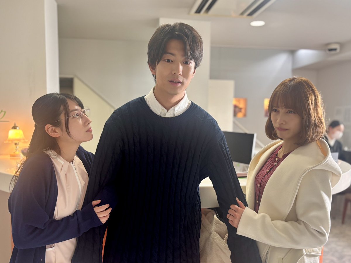 ⋰ 

#略奪奪婚💍第𝟕話
今日深夜𝟐𝟒:𝟒𝟎放送
⚠️放送時間にご注意ください

⋱

オフショ公開🤳🏻⋆꙳

司を奪い合う女たち❤️‍🔥🔥
今夜もドロドロな略奪を
お楽しみください💍

#TVer 第1・6話無料見逃し配信中🩵
tver.jp/episodes/epit9…

#PrimeVideo 見放題独占配信中🩵
watch.amazon.co.jp/detail?gti=amz…