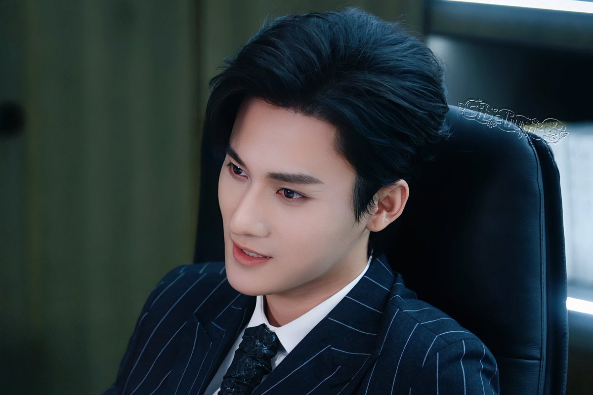 letskyfalls's tweet photo. ㅤ
A oneshot 🔞 fic.
Nothing Changes (Right?)

—Hua Yong/Shen Wenlang
#Hualang #Huashen 

(commissioned by @langsthickwolf)

📖: https://t.co/FMPAemlKru
ㅤ https://t.co/AUluiFdaQ0