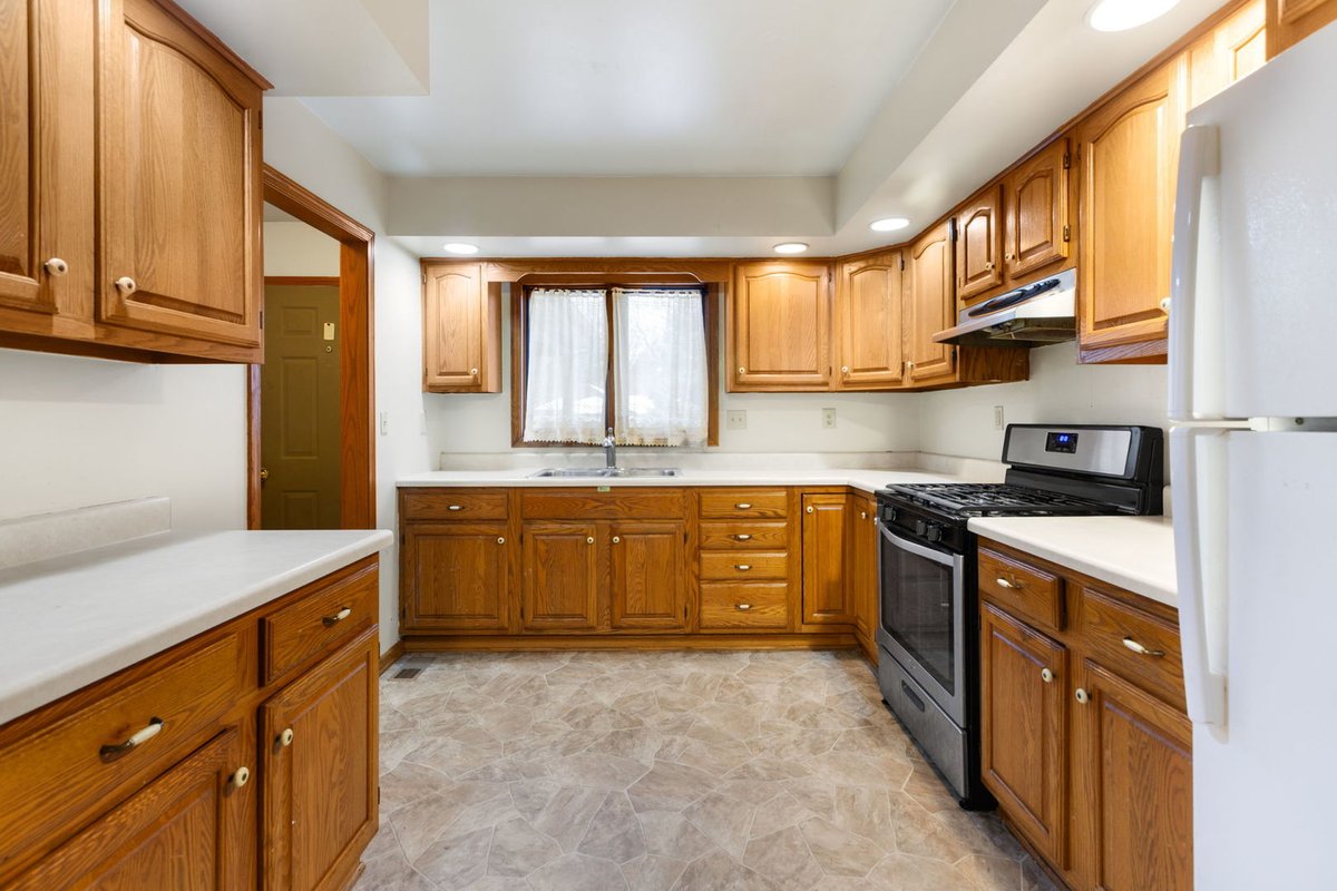 Agent_Mel's tweet photo. 1632 Poplar Lane, Woodstock, IL, 60098
3 bed | 3 bath 1250 Sq. Ft.
Active | 0
https://t.co/yGg1cyMNws
Spacious and well-maintained 4 bedroom, 3 bath rental home with 1-car garage located at 1632 Poplar Lane in Woodstock. This move-in ready property offers generous room sizes,... https://t.co/pd4rMMF1Ch