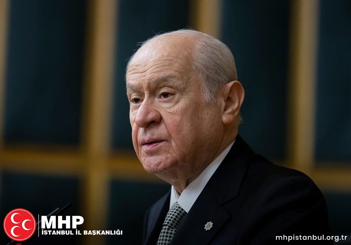 17 Şubat MHP Grup Toplantısı

2-)Kuzeyimiz çalkalanırken, güneyimizin de savaş ortamına sürüklenmesi bölgesel dengelerle birlikte küresel dengeleri de sarsacak, yaygın ve küresel bir çatışma hali karşımıza çıkacaktır.
Bir başka mühim mesele de Filistin devletiyle ilgilidir.
1967