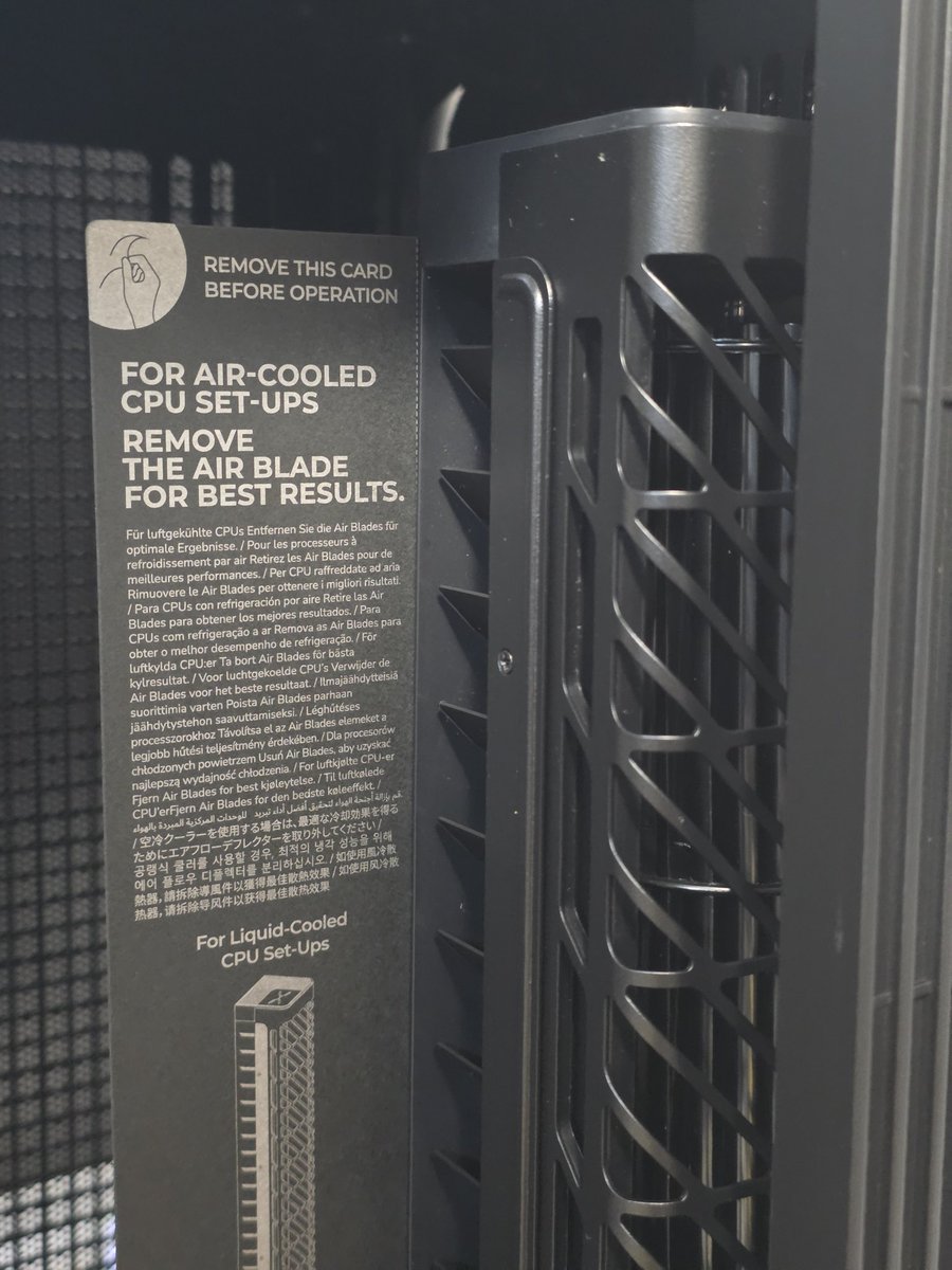 なんとこちら、冷却ファンなんですね！
TRYX クロスフローファン(TCF Fan)