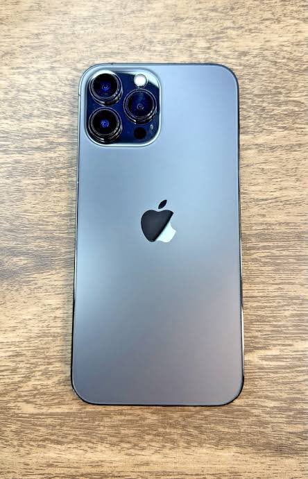 Menyambut bulan Ramadhan 

giveaway image iphone 13, syaratnya.. 

- cukup reply &amp; repost tweet ini

end besok malam sehabis sholat terawih.