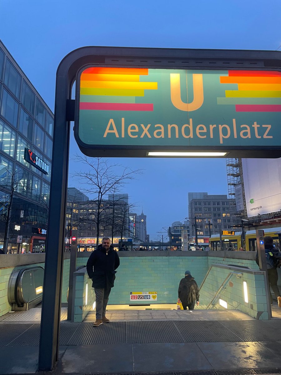 ICTPARTNER_it's tweet photo. 🚀 Il nostro IT Specialist Michele Coppola è stato in visita presso gli uffici di @NinjaOne  a #Berlino. Insieme a lui, Fabrizio Faliero, Customer Success Manager e Ghaith Rhouma, IT Specialist di #NinjaOne. https://t.co/Soc1ywMbuF