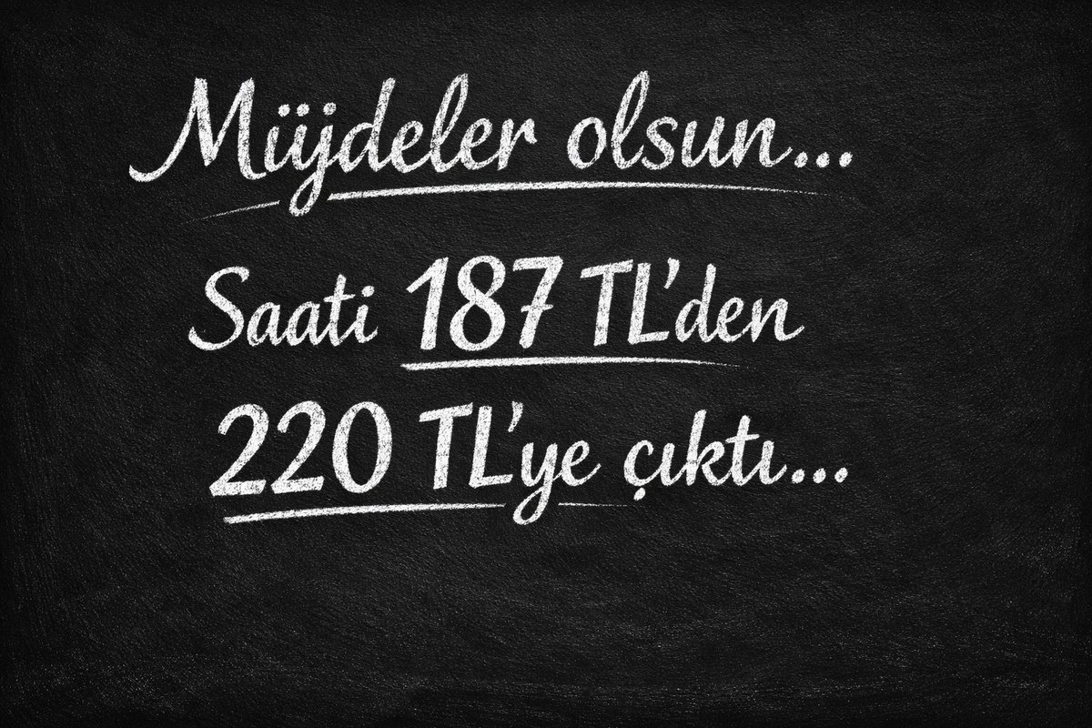 𝗗𝗮𝗵𝗶𝗹𝗶𝘆𝗲 𝗻𝗼̈𝗯𝗲𝘁𝗰̧𝗶𝘀𝗶𝘆𝗶𝗺.
Yoğun bakımda yatan altı hastaya gece boyunca baktım.
Dahiliye servisinde yatan hastaların ateşi yükseldi, kan şekeri arttı, ağrısı oldu gibi nedenlerle arayan hemşire hanımın sorularına cevap verdim. Gerektiğinde hastaları yatak