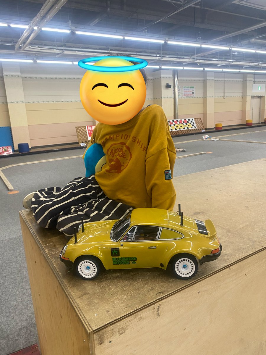 今日は長男くんが学級閉鎖のため、厚木へ。
そしてxv-02のシェイクダウン。
ロールするって感覚がすごい。
遅くたっていいのさ。走ってれば楽しいから。

週末はバギーしよう。

#tamiya