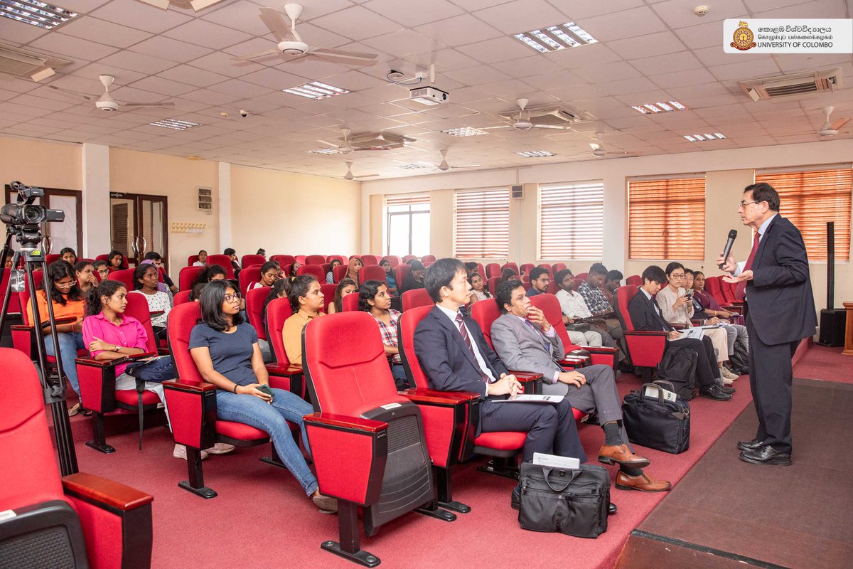 University Colombo tweet media