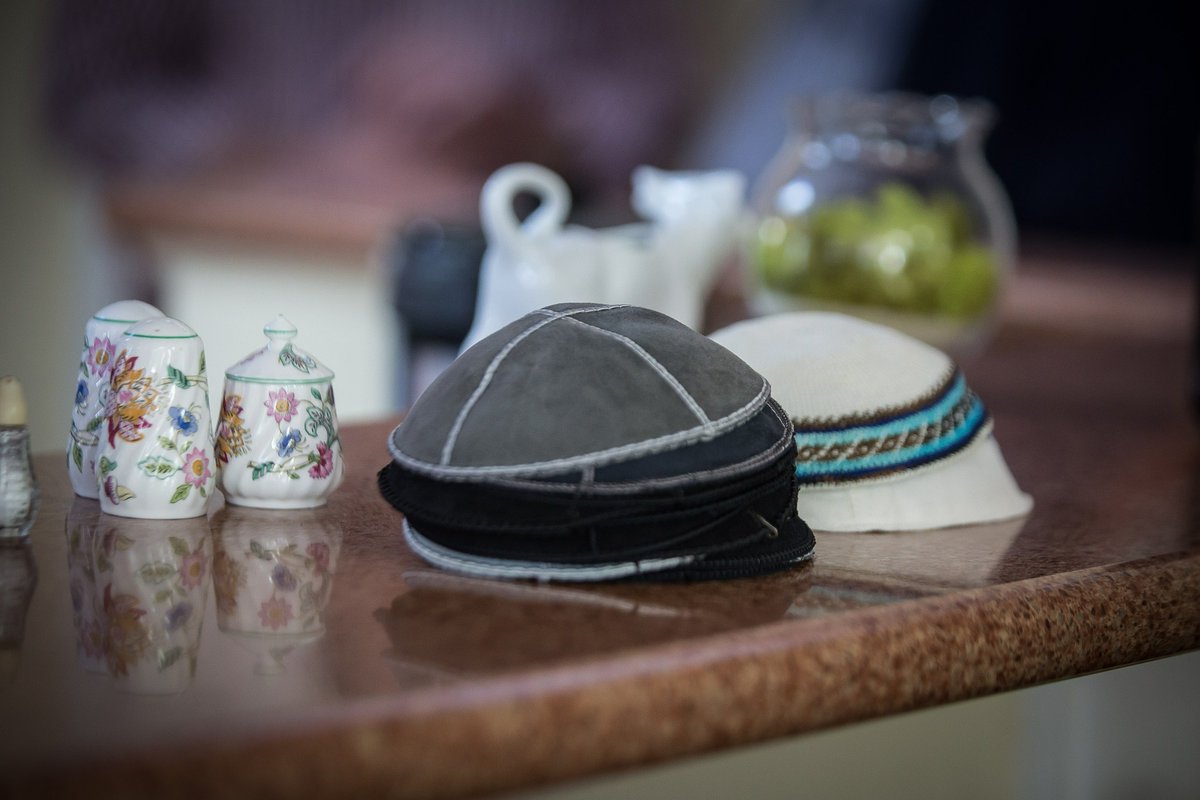 rkkerk's tweet photo. Vacature: SRKK zoekt beleidsmedewerker bisschoppenconferentie voor Kerk en Jodendom. Solliciteren kan tot 5 maart, lees meer: https://t.co/Dw9DbdJgQG https://t.co/QZinleiho9