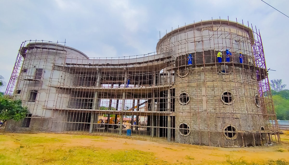 kopanomasilo6's tweet photo. Reflecting on my visit to Malawi last week,one thing is clear: stronger preparedness&amp;response drive better disaster management. That is why the @MalawiRedCross is building a first-of-its-kind Emergency Operations Centre in Blantyre.Encouraged to see the strong progress firsthand. https://t.co/FfZaZOllMo