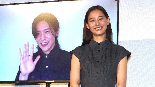 aku posting terus buat manifesting wkwk