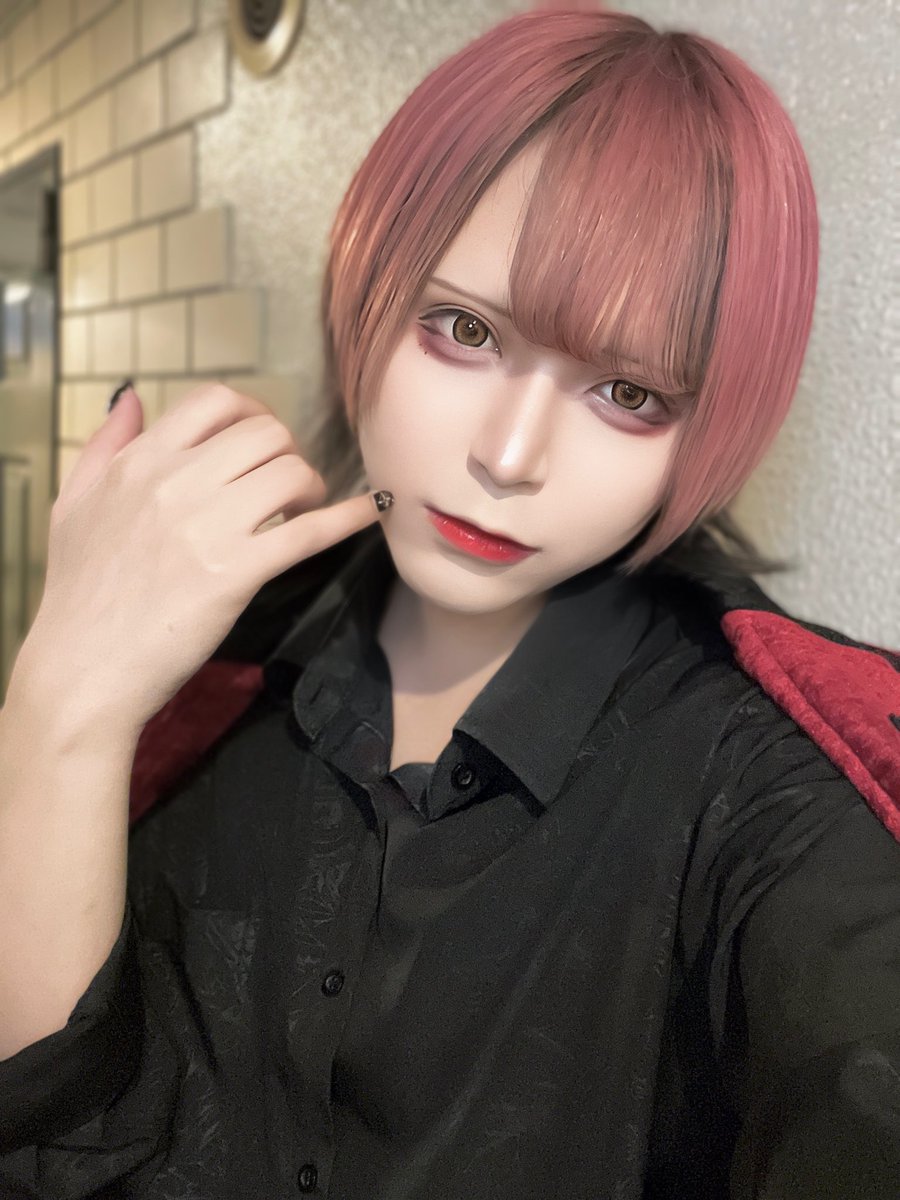 なぎ🥀 第二形態 (@OWLRED_Nagi) / Posts / X