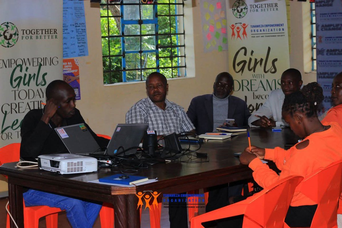 🚌✨ Jump on the Caravan to Protect Girls &amp; women!

We engaged 10 stakeholders survivors, faith leaders, law enforcement, chiefs &amp; media united under one message:
“Girls are Born Perfect” 👌✨
Together, we #EndFGM 

<a href="/amplifyfund/">AmplifyChange</a> || <a href="/frontlineendfgm/">Global Media Campaign to End FGM</a> 

#BornPerfectCaravan