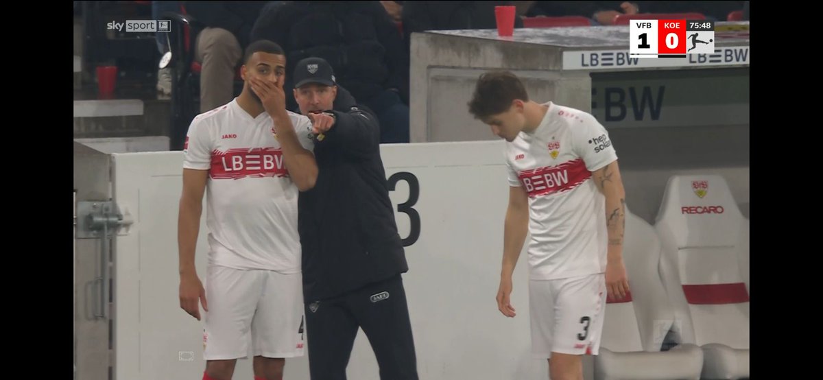 كريس ★ tweet media