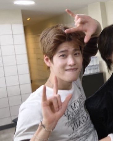 อยากรู้ว่าบรีฟว่าอะไร โซฮีเข้าถึงซิกเนเจอร์มาก555555555555555555555555555566666665555555555