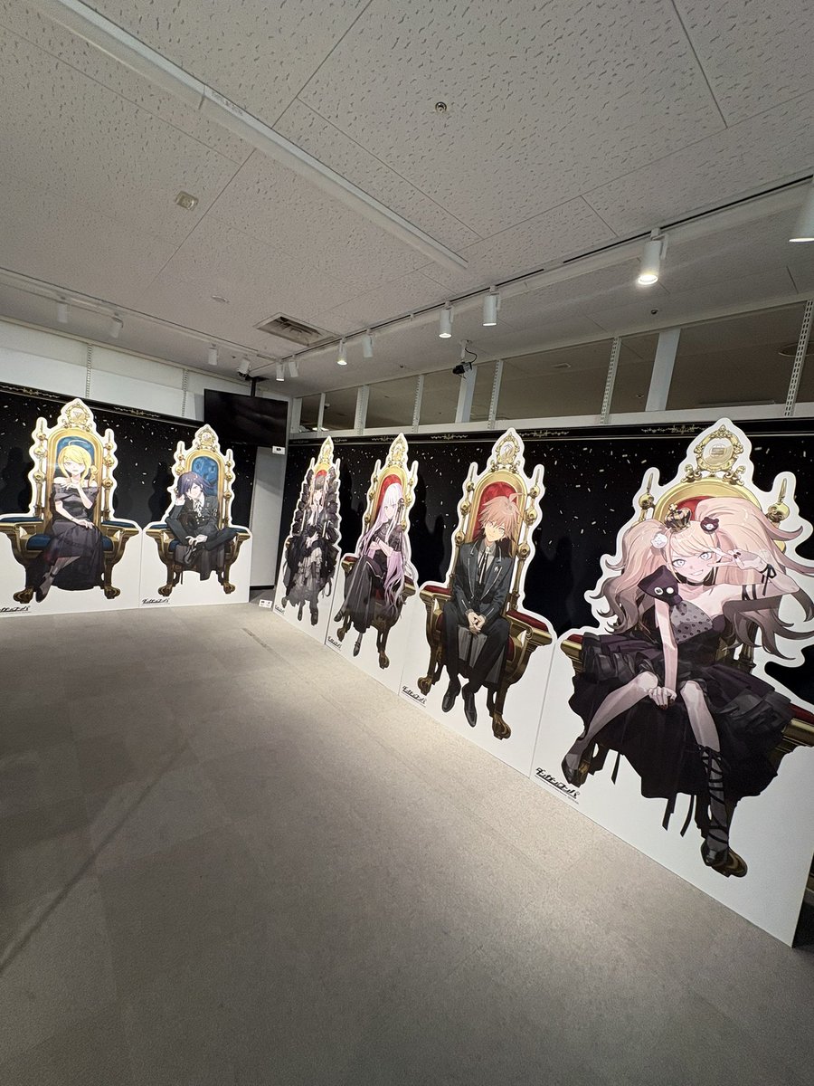 RenoSb_'s tweet image. アニメイト横浜、これ見れただけで来た価値あった