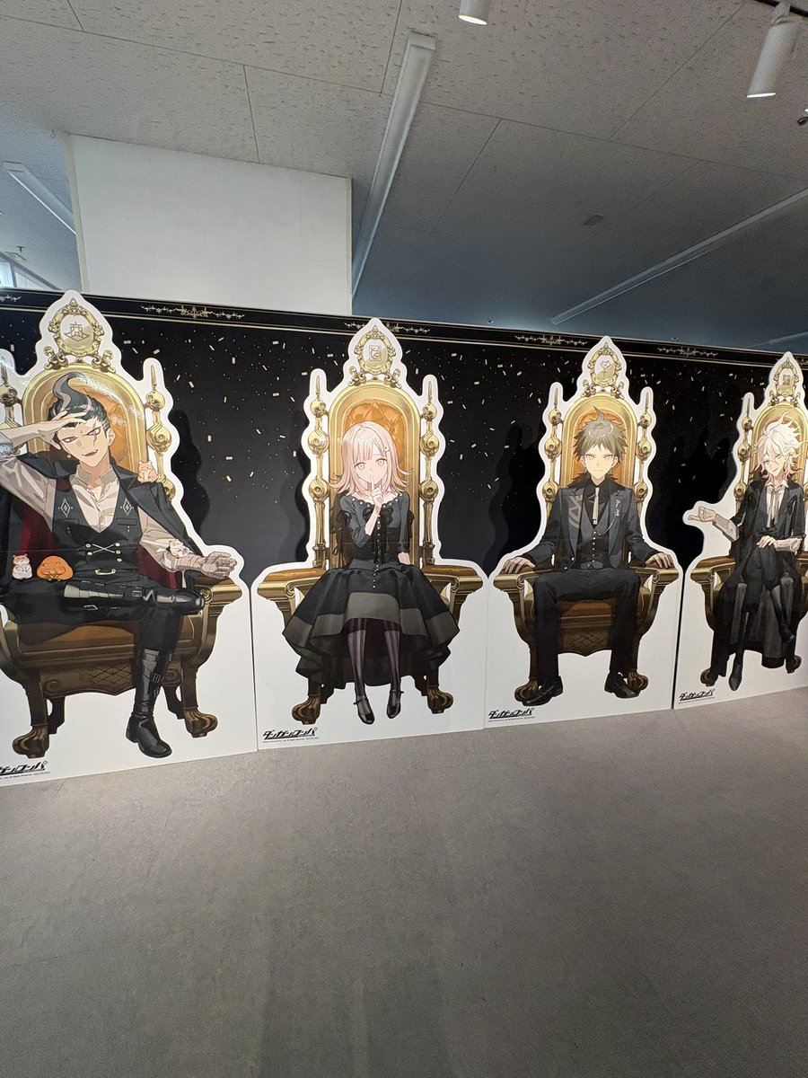 RenoSb_'s tweet image. アニメイト横浜、これ見れただけで来た価値あった