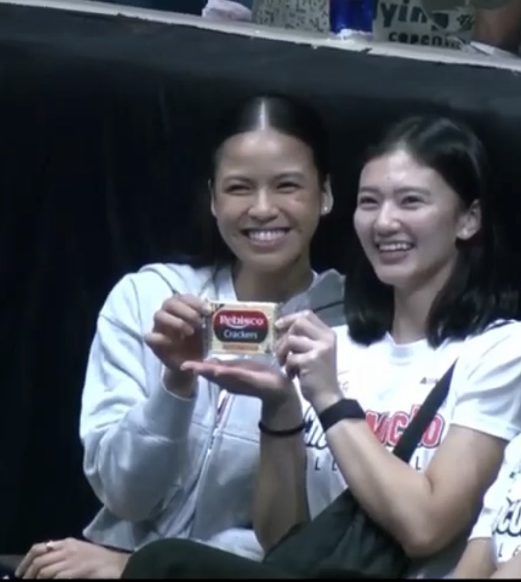 dearvolleyverse's tweet photo. GANDAAAAAAAAARAAA💜✨ #PVL2026 https://t.co/iPLTirv3Km
