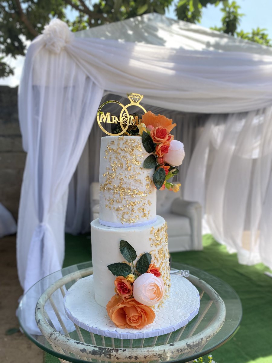 DeerahCakes/ Lagosbaker 08100034585 tweet media