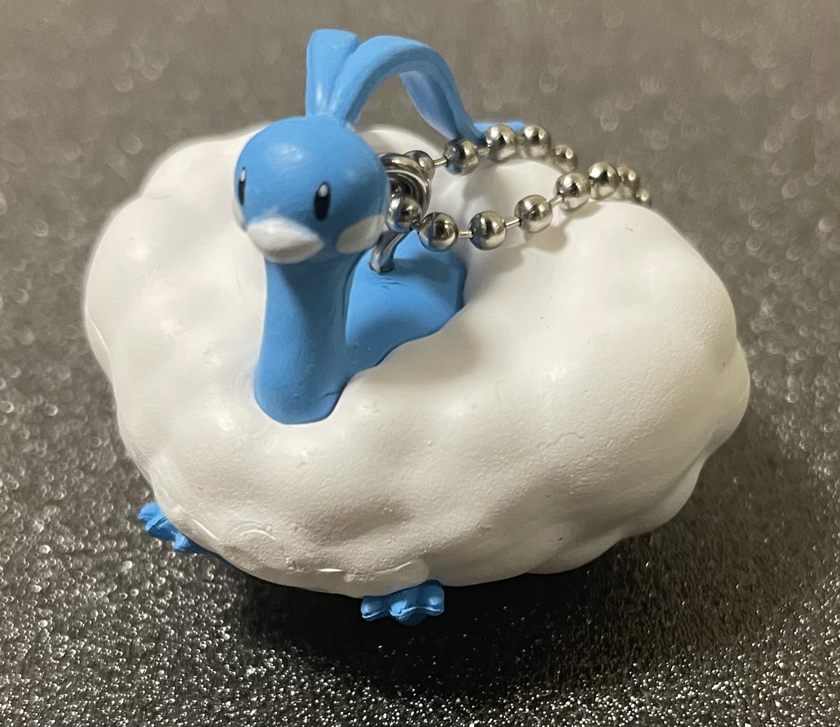 STRIKEALTO's tweet photo. 出先のガチャで発見！
チルタリスのスイング欲しくて！
つい回してしまった！
チルタリスかわいすぎるな！ https://t.co/kEQ1HF1W6J