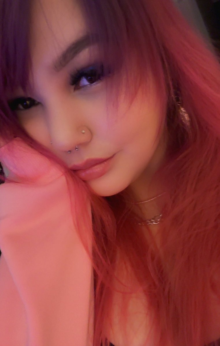 Ms Dopey tweet media