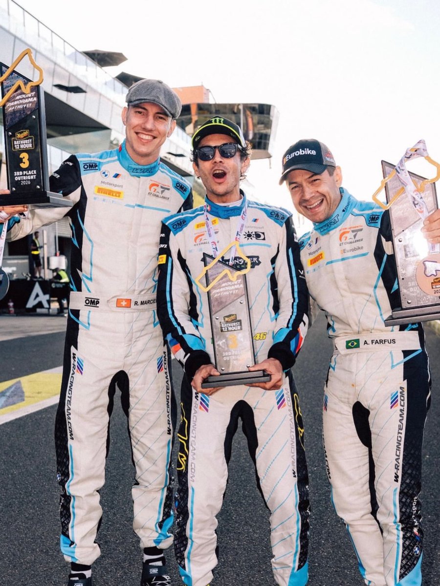 Valentino Rossi tweet media