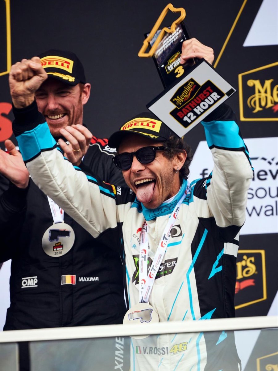 Valentino Rossi tweet media