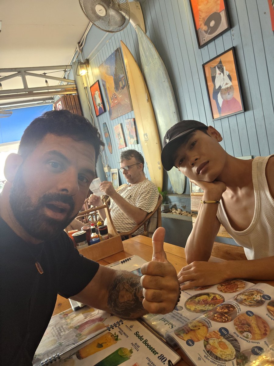 Lorenzo Viota [+18] tweet media