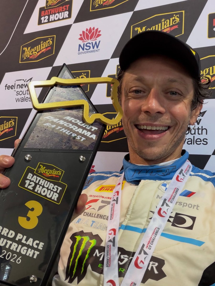 Valentino Rossi tweet media