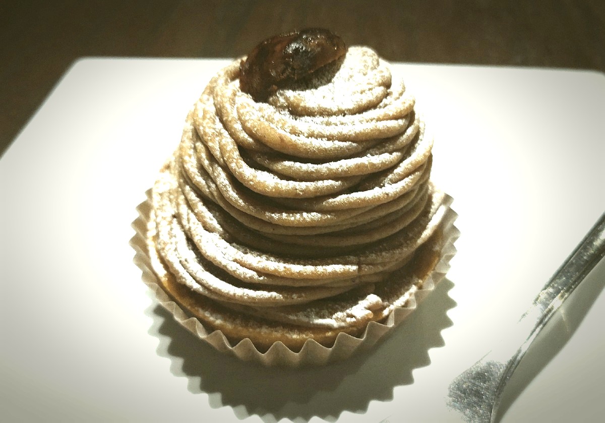 スイーツ巡査 tweet media