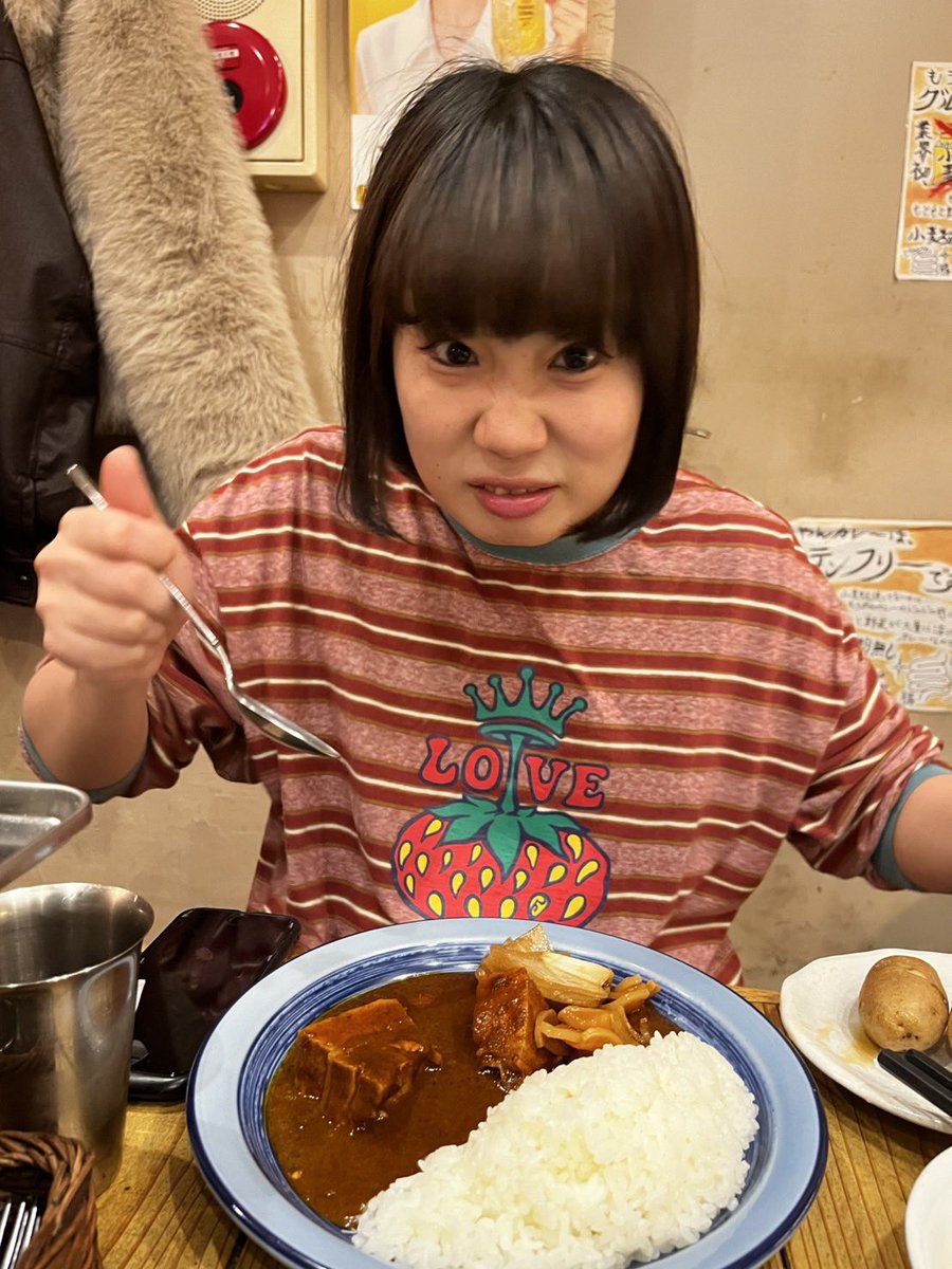 炙りなタウン tweet media