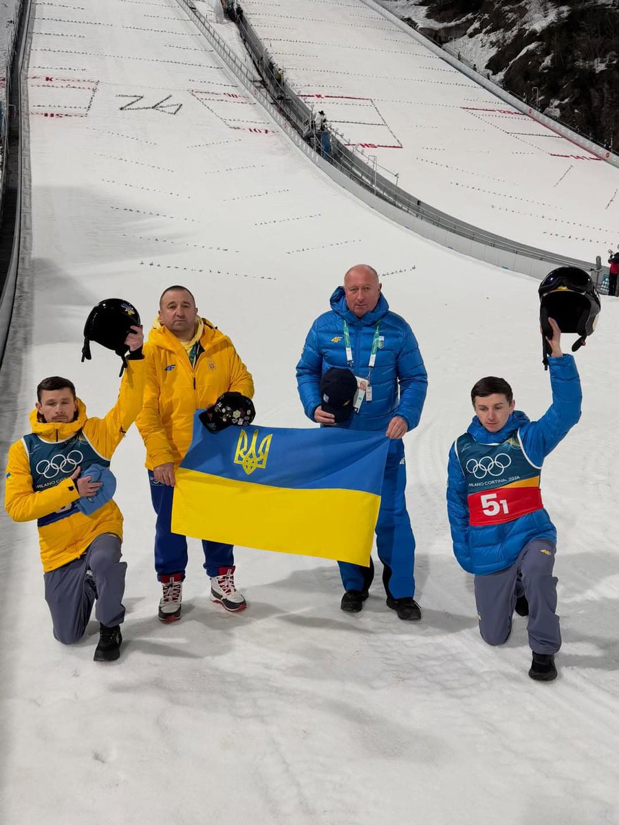 🙏 Українські олімпійці Євген Марусяк та Віталій Калініченко підтримали ініціативу Владислава Гераскевича з вшанування загиблих українських спортсменів.

📷 Соцмережі спортсменів